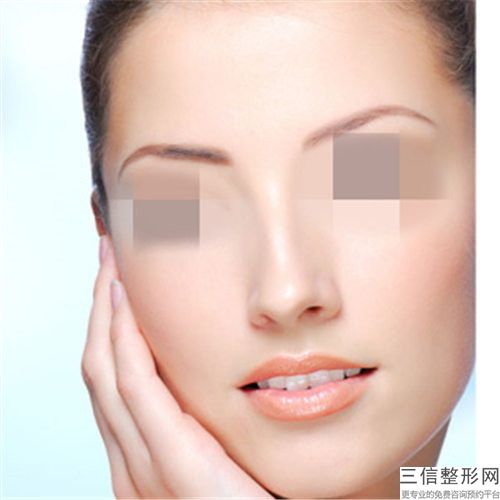 手术隆鼻梁整形术术风险高吗