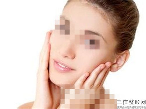 山西省王涛医生,张会堂医生琴面假体隆胸哪个好
